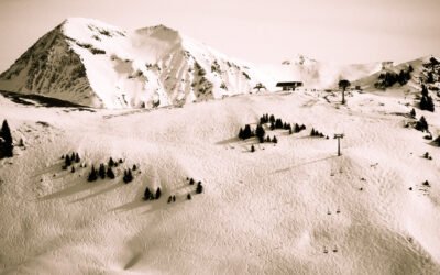 Assurance emprunteur et sport à risque : ski, plongée, moto, comment rester couvert malgré les exclusions